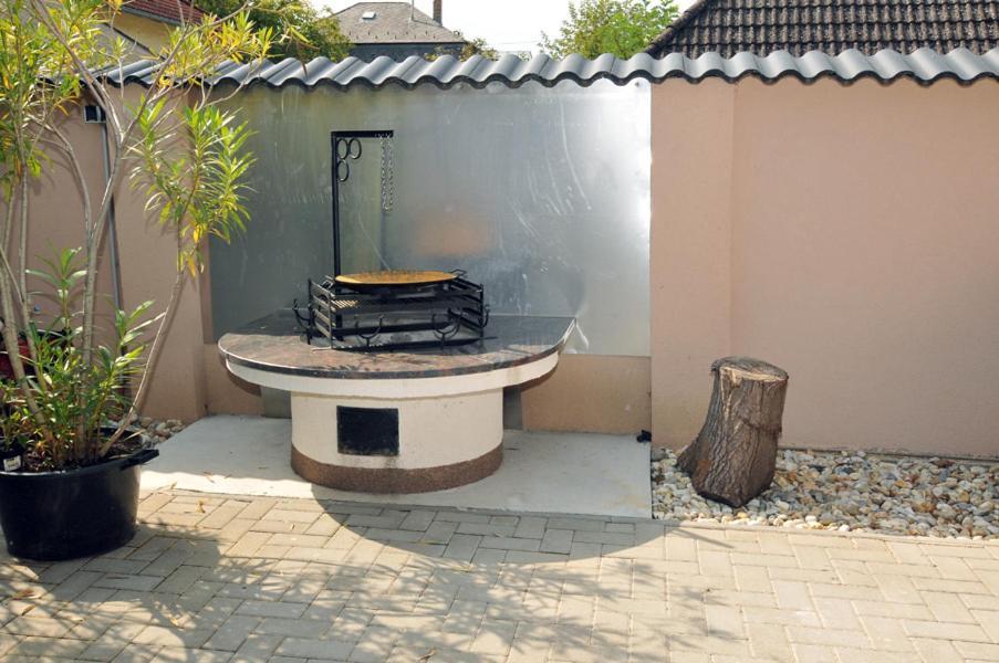 שיופוק Silver Beach Apartments מראה חיצוני תמונה