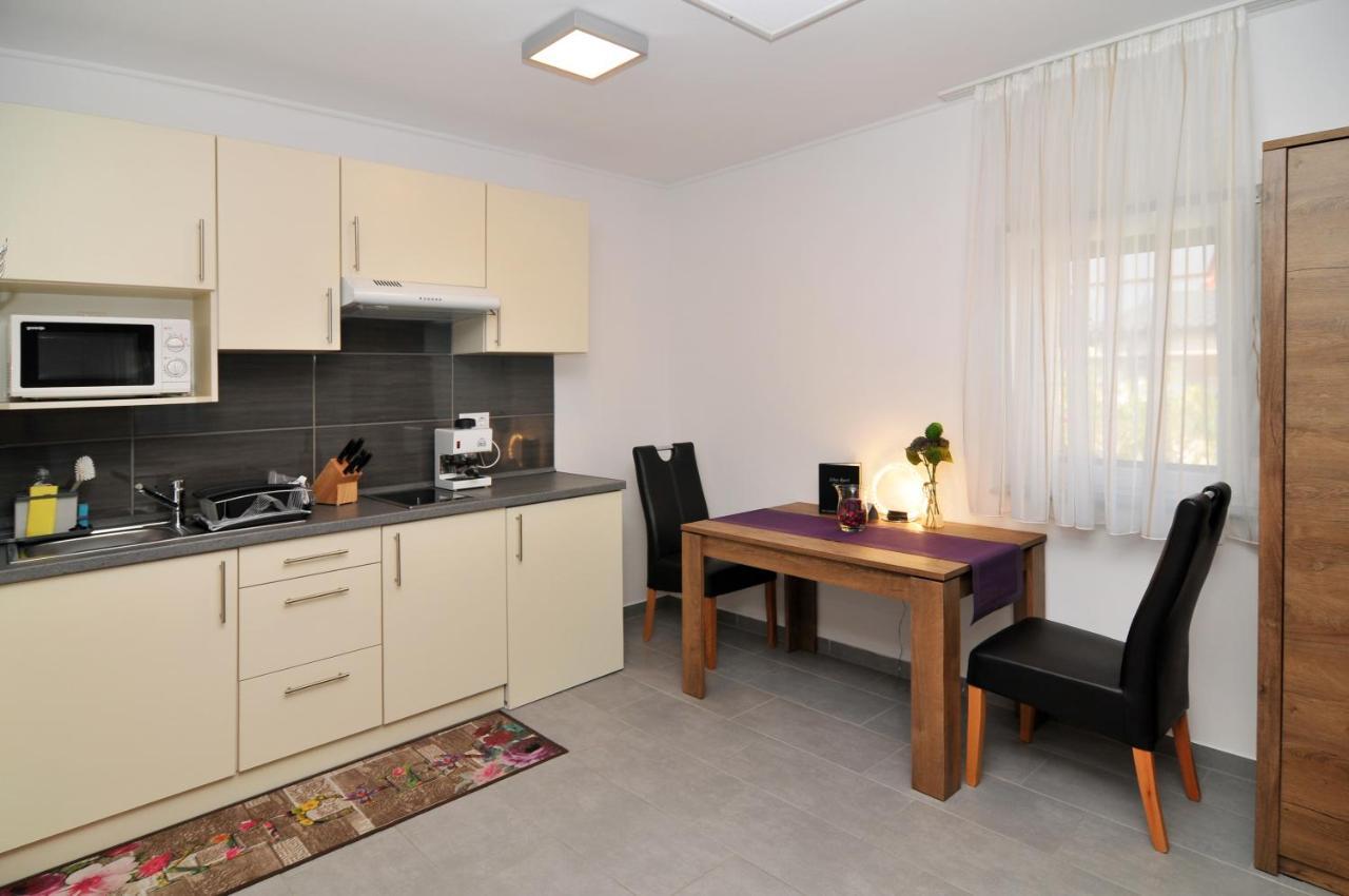 שיופוק Silver Beach Apartments מראה חיצוני תמונה
