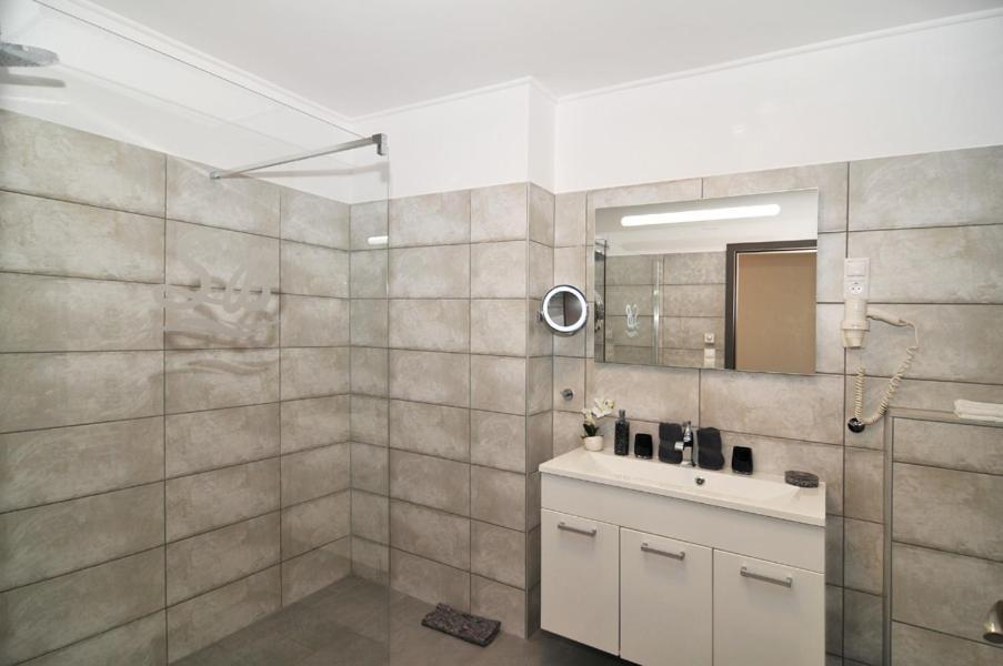 שיופוק Silver Beach Apartments מראה חיצוני תמונה