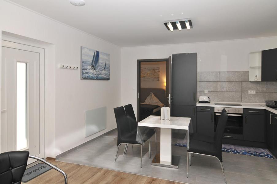 שיופוק Silver Beach Apartments מראה חיצוני תמונה