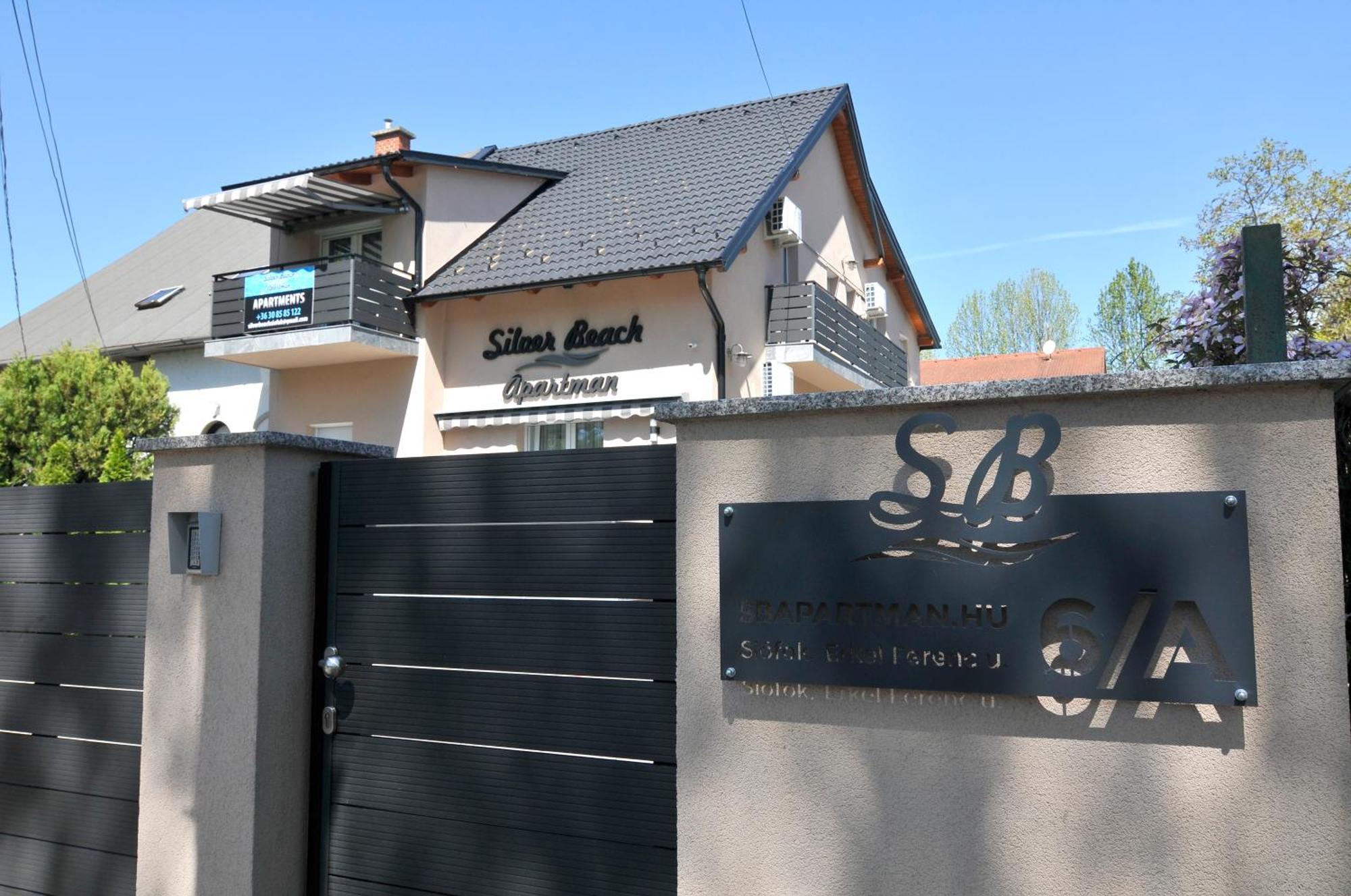 שיופוק Silver Beach Apartments מראה חיצוני תמונה