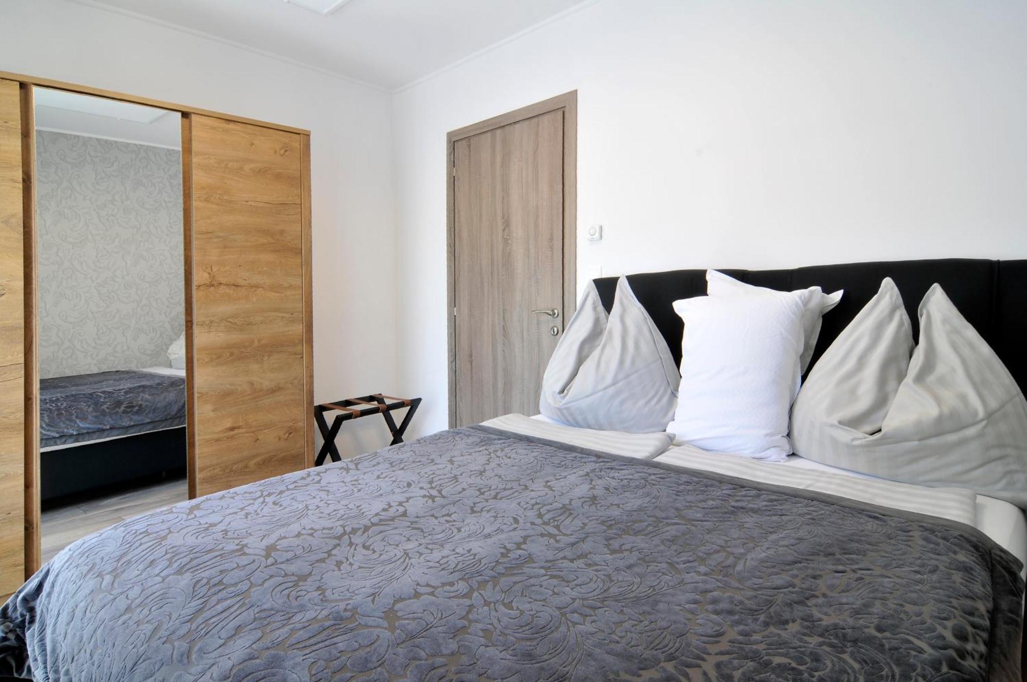 שיופוק Silver Beach Apartments מראה חיצוני תמונה